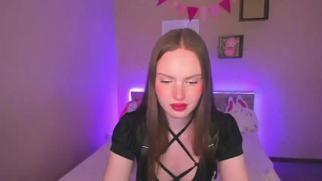 Image 6 of mish_ka3 Stream on Chaturbate on 14 months ago