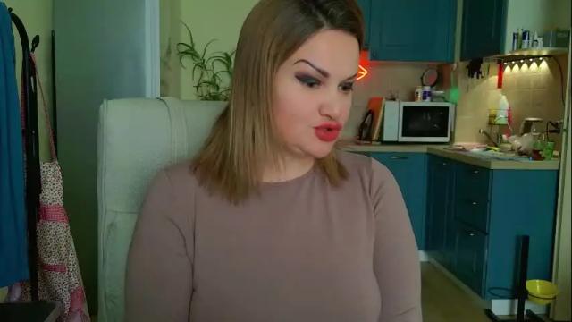Image 12 of mishamilf Stream on Chaturbate on 1 month ago