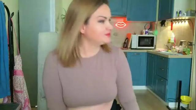 Image 8 of mishamilf Stream on Chaturbate on 1 month ago