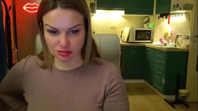 Image 4 of mishamilf Stream on Chaturbate on 1 month ago