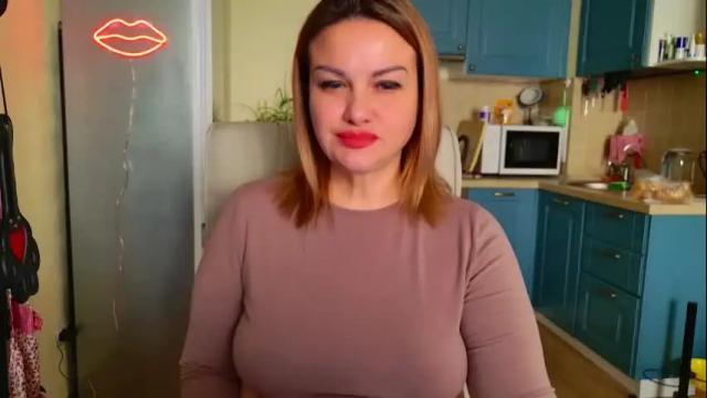 Image 10 of mishamilf Stream on Chaturbate on 1 month ago