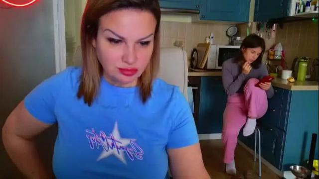 Image 10 of mishamilf Stream on Chaturbate on 1 month ago