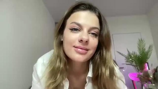 Thumbnail 1, misheelxx's Stream at Chaturbate, 27 months ago