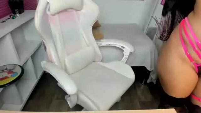 Image 8 of mishka__ Stream on Chaturbate on 1 month ago