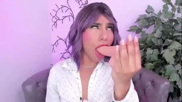 Image 11 of miss___allison Stream on Chaturbate on 8 days ago
