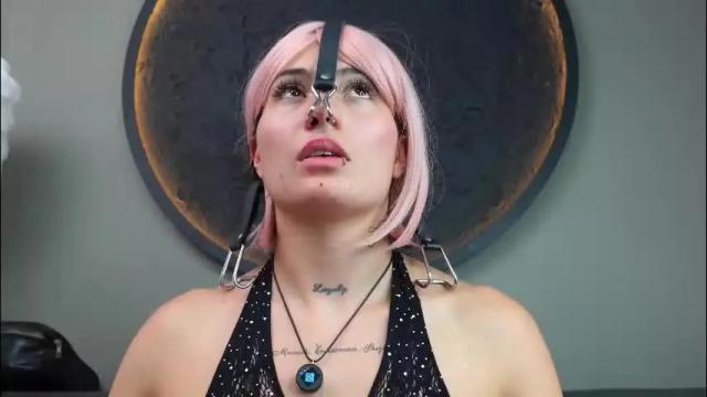 Image 3 of miss___charlotte Stream on Chaturbate on 1 month ago