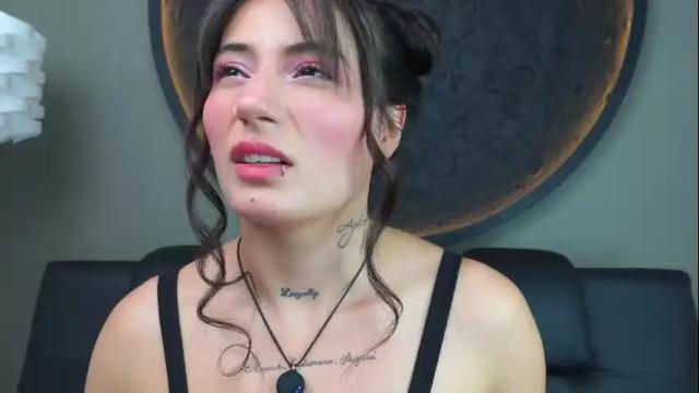 Image 6 of miss___charlotte Stream on Chaturbate on 1 month ago