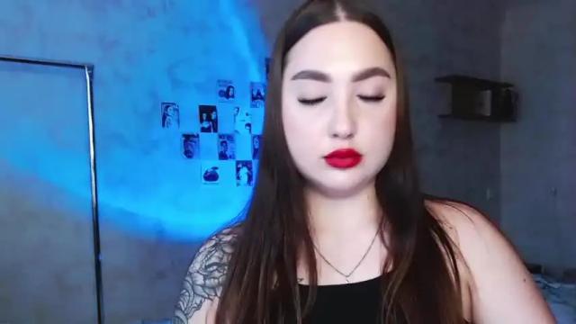 Image 7 of miss__ari Stream on Chaturbate on 16 months ago