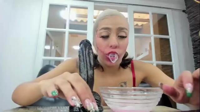 Image 12 of miss__martina Stream on Chaturbate on 7 days ago
