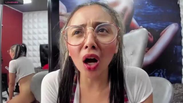 Image 7 of miss_aihnoa Stream on Chaturbate on 15 months ago