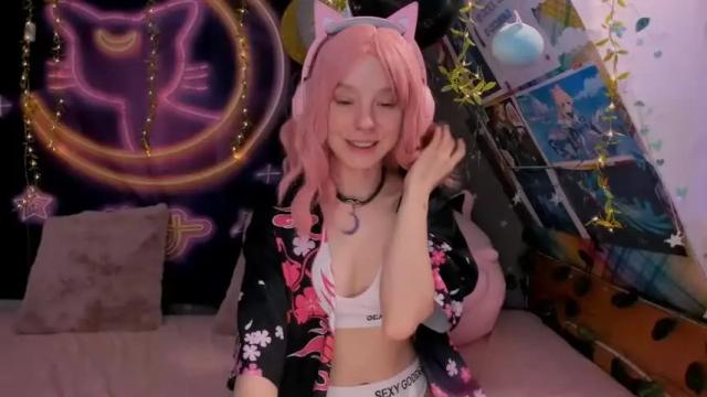 Image 11 of miss_astravert Stream on Chaturbate on 16 months ago