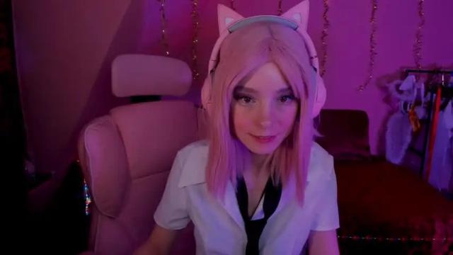 Image 10 of miss_astravert Stream on Chaturbate on 14 months ago