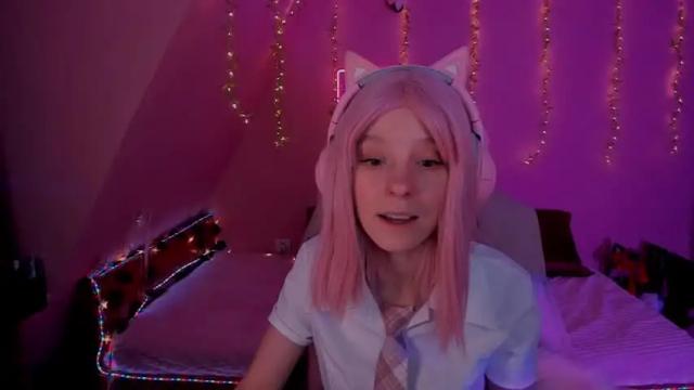 Image 4 of miss_astravert Stream on Chaturbate on 14 months ago
