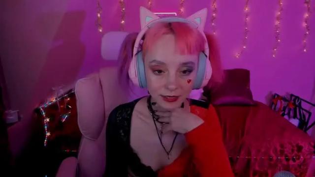 Image 7 of miss_astravert Stream on Chaturbate on 14 months ago