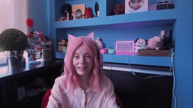 Image 4 of miss_astravert Stream on Chaturbate on 27 days ago
