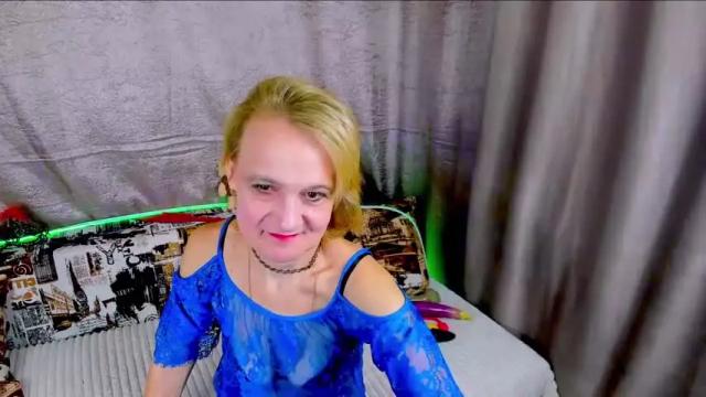 Image 11 of miss_bekker Stream on Chaturbate on 8 months ago