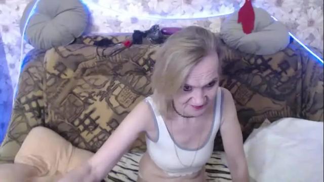Image 7 of miss_bekker Stream on Chaturbate on 3 days ago