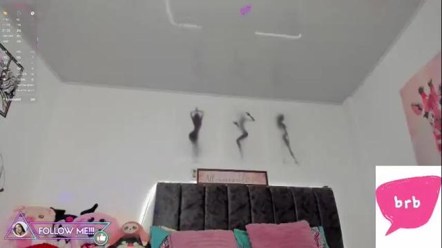 Image 3 of miss_brunette_ Stream on Chaturbate on 2 days ago