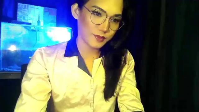 Thumbnail 1, miss_butterflyxx's Stream at Chaturbate, 15 months ago