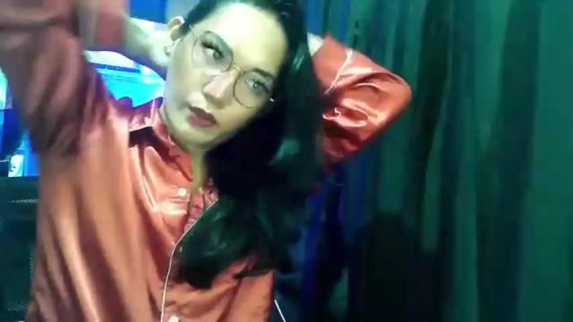 Image 3 of miss_butterflyxx Stream on Chaturbate on 13 months ago