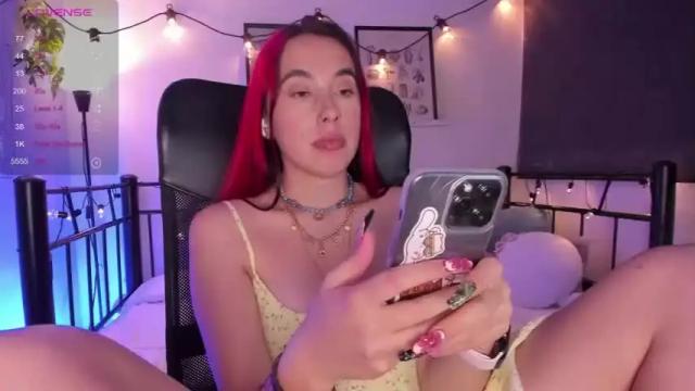 Image 4 of miss_candence Stream on Chaturbate on 16 months ago