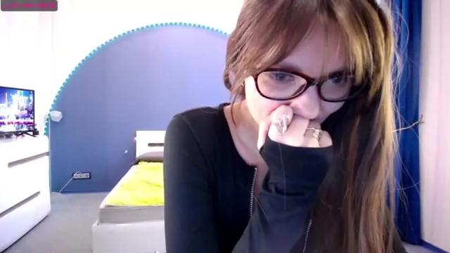 Image 12 of miss_cleoo Stream on Chaturbate on 14 months ago