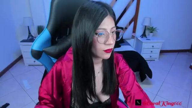 Image 3 of miss_coralkiing Stream on Chaturbate on 18 months ago