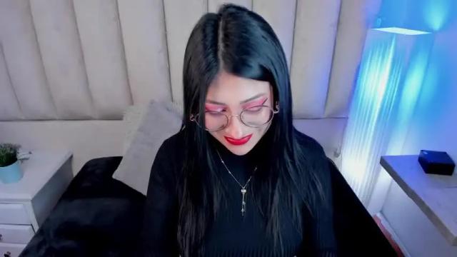 Image 11 of miss_coralkiing Stream on Chaturbate on 18 months ago