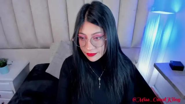 Image 12 of miss_coralkiing Stream on Chaturbate on 18 months ago