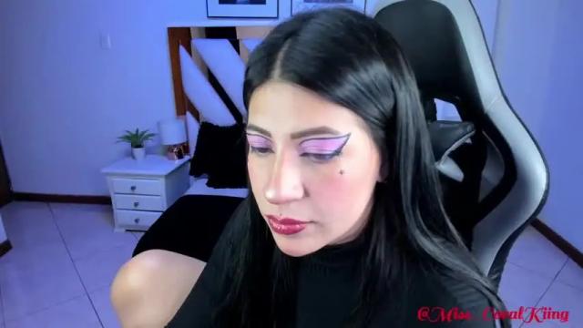 Image 4 of miss_coralkiing Stream on Chaturbate on 15 months ago