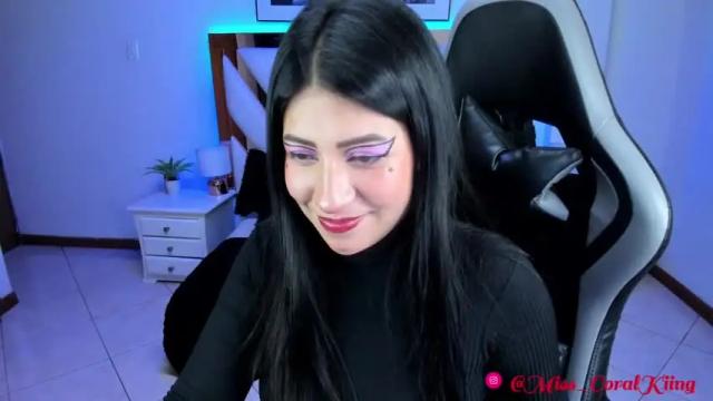 Image 6 of miss_coralkiing Stream on Chaturbate on 15 months ago