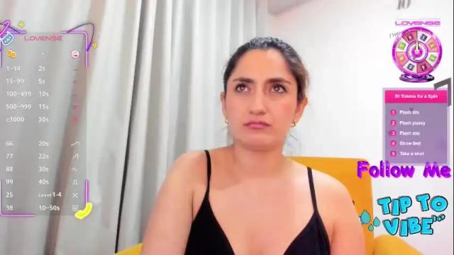 Image 8 of miss_cruz Stream on Chaturbate on 1 month ago