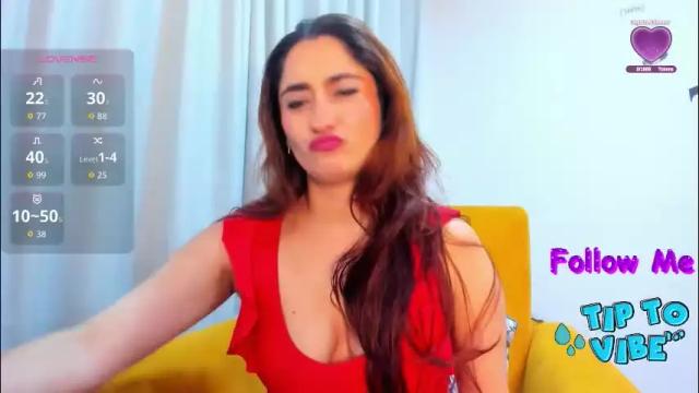 Image 3 of miss_cruz Stream on Chaturbate on 23 days ago