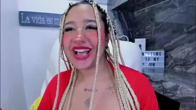 Image 6 of miss_danika Stream on Chaturbate on 1 month ago