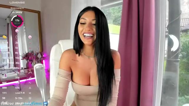 Image 2 of miss_diamond__ Stream on Chaturbate on 25 days ago