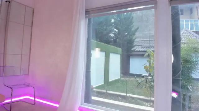 Image 2 of miss_diamond__ Stream on Chaturbate on 1 month ago