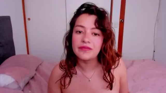 Image 10 of miss_ema1 Stream on Chaturbate on 15 months ago