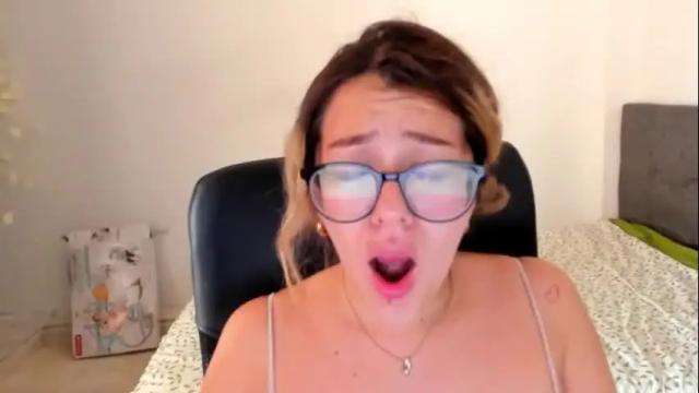 Image 10 of miss_ema1 Stream on Chaturbate on 1 month ago