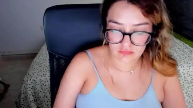 Image 2 of miss_ema1 Stream on Chaturbate on 1 month ago