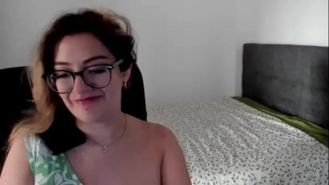 Image 10 of miss_ema1 Stream on Chaturbate on 22 days ago