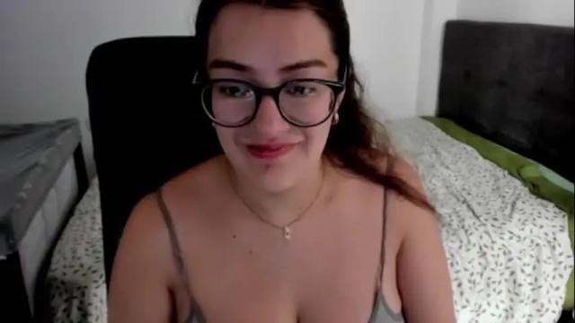 Image 11 of miss_ema1 Stream on Chaturbate on 3 days ago