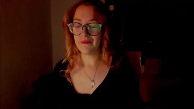 Image 2 of miss_ema1 Stream on Chaturbate on 16 days ago