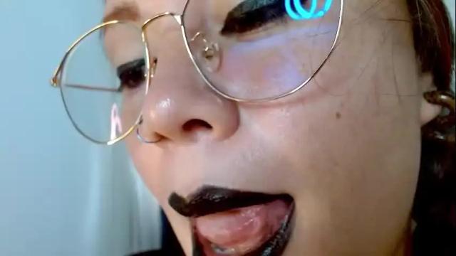 Image 11 of miss_evoleth2 Stream on Chaturbate on 1 month ago