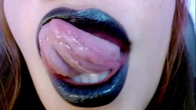 Image 11 of miss_evoleth2 Stream on Chaturbate on 1 month ago