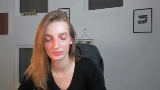 Image 4 of miss_freya1 Stream on Chaturbate on 20 months ago