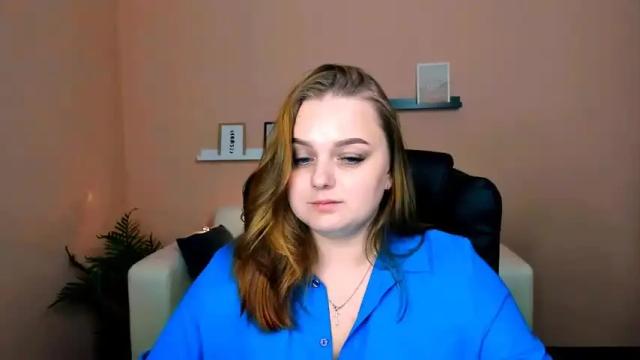 Image 7 of miss_freya1 Stream on Chaturbate on 19 months ago