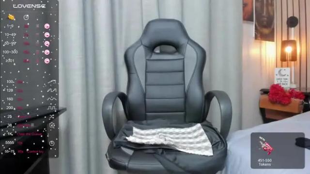 Image 8 of miss_georgina Stream on Chaturbate on 15 months ago
