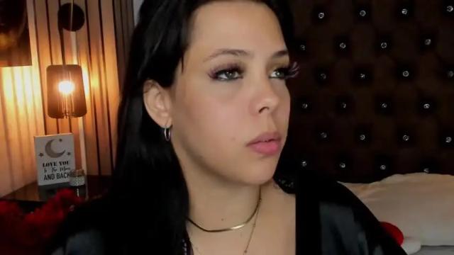 Image 4 of miss_georgina Stream on Chaturbate on 18 months ago