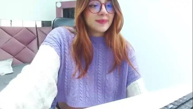 Image 11 of miss_issaa Stream on Chaturbate on 4 months ago
