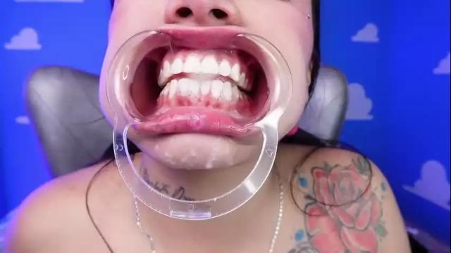 Image 12 of miss_keisi Stream on Chaturbate on 4 days ago